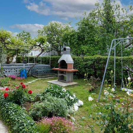 Apartman Laura クルク エクステリア 写真